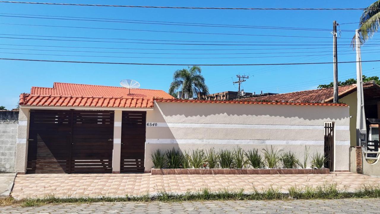 Casa Campos Eliseos 300 Mts Da Praia, Itanhaem Bagian luar foto