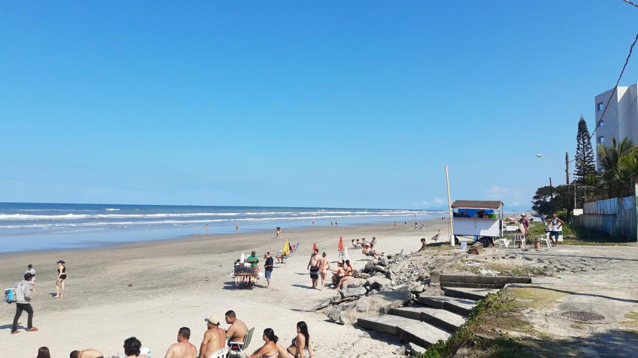 Casa Campos Eliseos 300 Mts Da Praia, Itanhaem Bagian luar foto