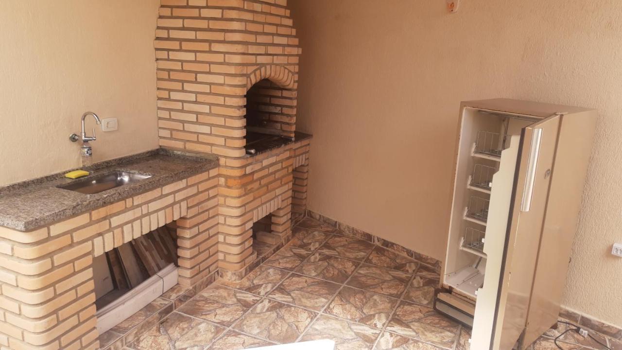 Casa Campos Eliseos 300 Mts Da Praia, Itanhaem Bagian luar foto