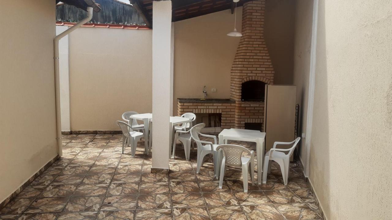 Casa Campos Eliseos 300 Mts Da Praia, Itanhaem Bagian luar foto
